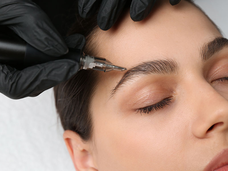 Maquillage-permanent